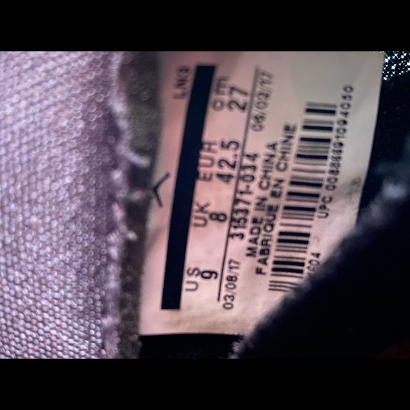 Gently used Jordan Spizike Black Cement Size 9 - Picture 13 of 14